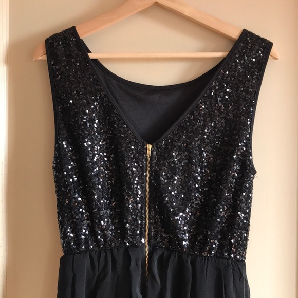 Issi sequin and chiffon little black dress - Picture 6 of 10